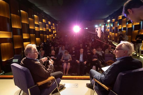 Eurozine2018: Gemeinsme Wagnisse - Europa Zuerst! Daniel Cohn-Bendit & Claus Leggewie (2.11.2018) https://esel.cc/B21_eurozine2018 | Foto: eSeL Foto: eSeL.at - Lorenz Seidler