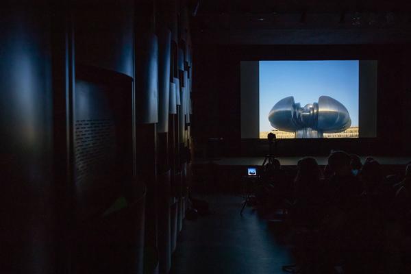 Belvedere 21: Gemeinsame Wagnisse - Reinventing Utopian Thinking: Was Utopie ist. Elektro-philosophische Odyssee (21.9.2018) https://esel.me/termin/98246 | Foto: eSeL Foto: eSeL.at - Lorenz Seidler