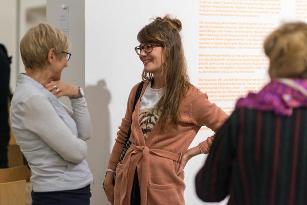 Gespräche zur Kunst im öffentlichen Raum: Nil Yalter (Kunst im öffentlichen Raum Niederösterreich im Kunstraum Niederösterreich, 15.11.2018) http://www.kunstraum.net/de/ausstellungen/gespraech-mit-nil-yalter | Foto: eSeL