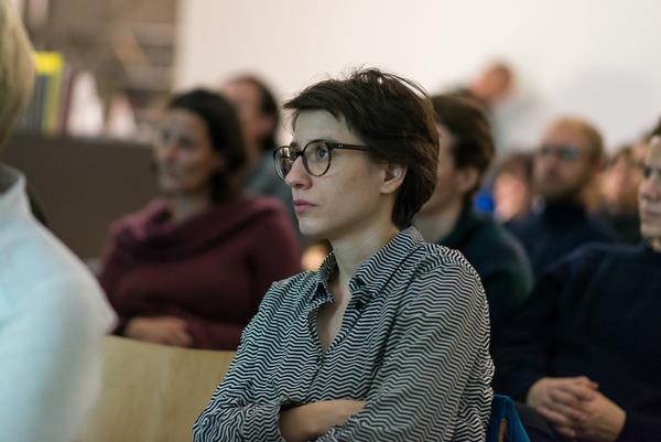 Gespräche zur Kunst im öffentlichen Raum: Nil Yalter (Kunst im öffentlichen Raum Niederösterreich im Kunstraum Niederösterreich, 15.11.2018) http://www.kunstraum.net/de/ausstellungen/gespraech-mit-nil-yalter | Foto: eSeL