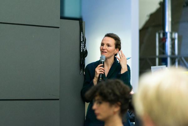 Gespräche zur Kunst im öffentlichen Raum: Nil Yalter (Kunst im öffentlichen Raum Niederösterreich im Kunstraum Niederösterreich, 15.11.2018) http://www.kunstraum.net/de/ausstellungen/gespraech-mit-nil-yalter | Foto: eSeL