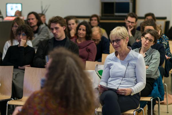 Gespräche zur Kunst im öffentlichen Raum: Nil Yalter (Kunst im öffentlichen Raum Niederösterreich im Kunstraum Niederösterreich, 15.11.2018) http://www.kunstraum.net/de/ausstellungen/gespraech-mit-nil-yalter | Foto: eSeL