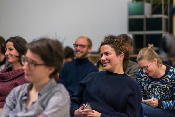 Gespräche zur Kunst im öffentlichen Raum: Nil Yalter (Kunst im öffentlichen Raum Niederösterreich im Kunstraum Niederösterreich, 15.11.2018) http://www.kunstraum.net/de/ausstellungen/gespraech-mit-nil-yalter | Foto: eSeL