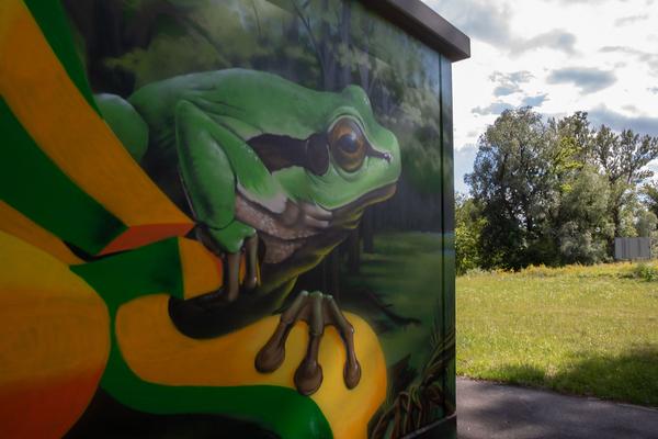 Green Art Tulln - Gartenkunstwerke im öffentlichen Raum: Graffiti in der Au (Mai - September 2018) https://www.tulln.at/green-art/green-art-erleben/gartenkunstwerke/ Foto: eSeL.at - Lorenz Seidler