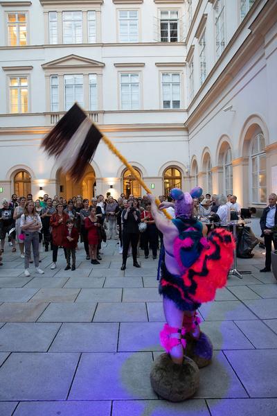Kunstraum Niederösterreich: Otto Krause &  Milan Loviška - H13 performance "Furrious"  (6.9.2018) http://www.kunstraum.net/de/ausstellungen/61-h13-2018-otto-krause-und-milan-loviska | Foto: eSeL Foto: eSeL.at - Lorenz Seidler