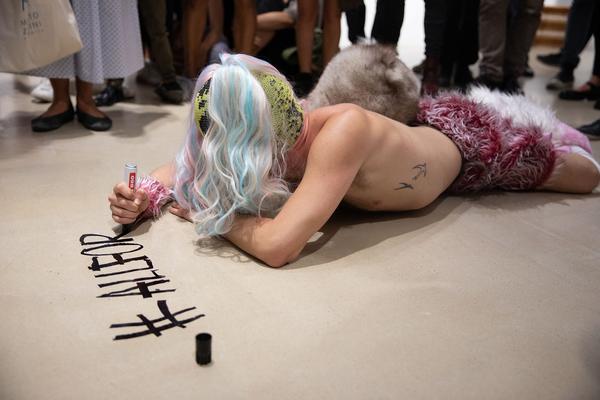 Kunstraum Niederösterreich: Otto Krause &  Milan Loviška - H13 performance "Furrious"  (6.9.2018) http://www.kunstraum.net/de/ausstellungen/61-h13-2018-otto-krause-und-milan-loviska | Foto: eSeL Foto: eSeL.at - Lorenz Seidler