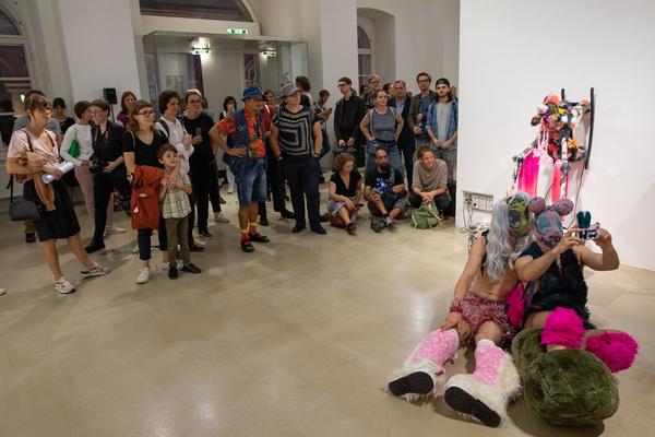 Kunstraum Niederösterreich: Otto Krause &  Milan Loviška - H13 performance "Furrious"  (6.9.2018) http://www.kunstraum.net/de/ausstellungen/61-h13-2018-otto-krause-und-milan-loviska | Foto: eSeL Foto: eSeL.at - Lorenz Seidler