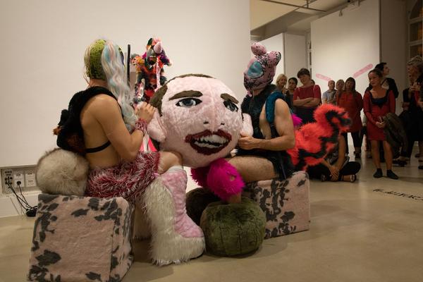 Kunstraum Niederösterreich: Otto Krause &  Milan Loviška - H13 performance "Furrious"  (6.9.2018) http://www.kunstraum.net/de/ausstellungen/61-h13-2018-otto-krause-und-milan-loviska | Foto: eSeL Foto: eSeL.at - Lorenz Seidler