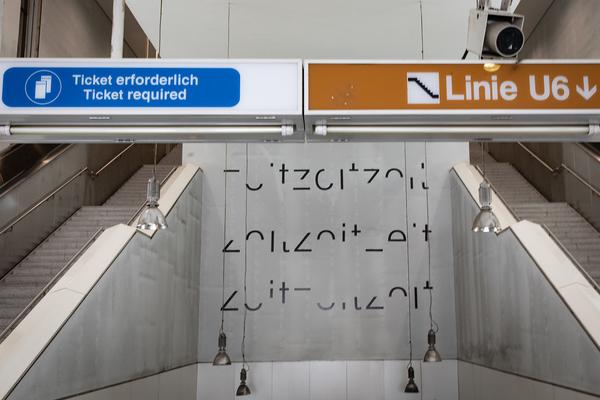 Hauptbücherei: Into the City: Heinz Gappmayr @ Archipelago – De la créolité à la diversalité (29.5 - 16.6.2018) https://esel.at/termin/97003 | Foto: eSeL Foto: eSeL.at - Lorenz Seidler