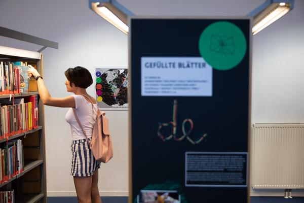 Hauptbücherei: Into the City: Carla Bobadilla @ Archipelago – De la créolité à la diversalité (29.5 - 16.6.2018) https://esel.at/termin/97003 | Foto: eSeL Foto: eSeL.at - Lorenz Seidler