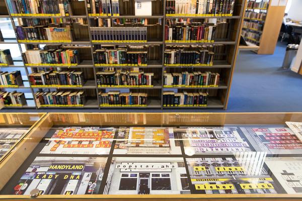 Hauptbücherei: Into the City: Archipelago – De la créolité à la diversalité (29.5 - 16.6.2018) https://esel.at/termin/97003 | Foto: eSeL Foto: eSeL.at - Lorenz Seidler