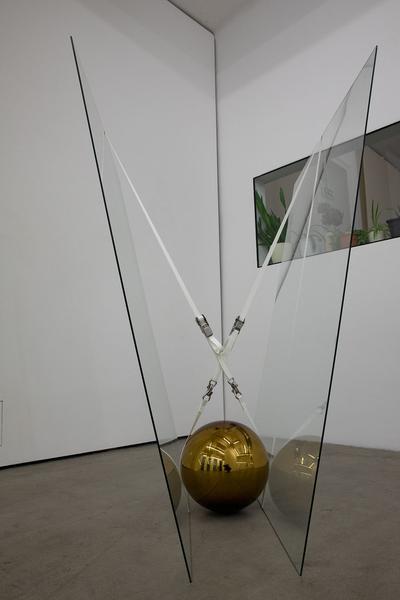 Franz Josef Kai 3: Jose Dávila - A Simple Rule to Remember (1.11. - 30.11.2018) https://esel.at/termin/98801 | Foto: eSeL Foto: eSeL.at - Lorenz Seidler