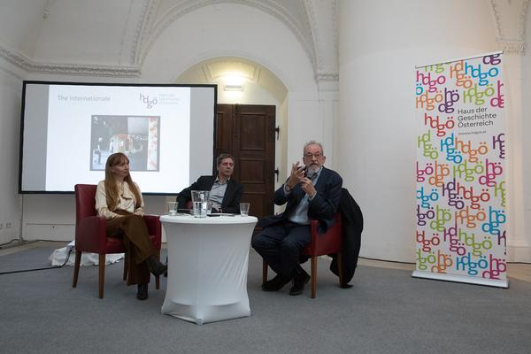 Haus der Geschichte Österreich: Künstlerinnengespräch Susan Philipsz und Kaspar König (12.3.2018, Nationalbibliothek) http://hdgoe.at | Foto: eSeL.at - Lorenz Seidler Foto: eSeL.at - Lorenz Seidler
