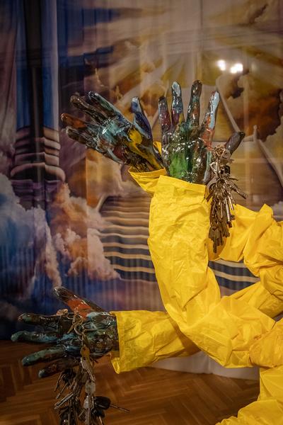 Secession: Kris Lemsalu - Keys Open Doors
(16.11.2018 - 20.1.2019) https://www.secession.at/exhibition/kris-lemsalu | Foto: eSeL Foto: eSeL.at - Lorenz Seidler