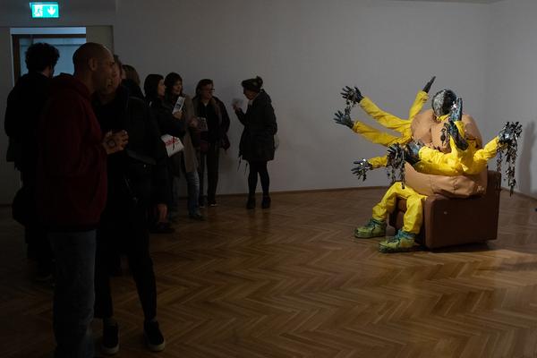 Secession: Kris Lemsalu - Keys Open Doors
(16.11.2018 - 20.1.2019) https://www.secession.at/exhibition/kris-lemsalu | Foto: eSeL Foto: eSeL.at - Lorenz Seidler