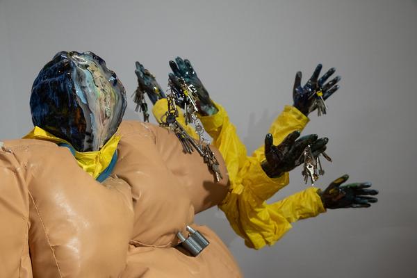 Secession: Kris Lemsalu - Keys Open Doors(16.11.2018 - 20.1.2019) https://www.secession.at/exhibition/kris-lemsalu | Foto: eSeL Foto: eSeL.at - Lorenz Seidler