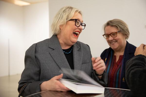 Landmarks. Buchpräsentation Kunst im öffentlichen Raum Niederösterreich 1988-2018 (Kunstraum Niederösterreich, 12.12.2018) http://www.publicart.at/de/kalender/?pid=973 | Foto: eSeL Foto: eSeL.at - Lorenz Seidler