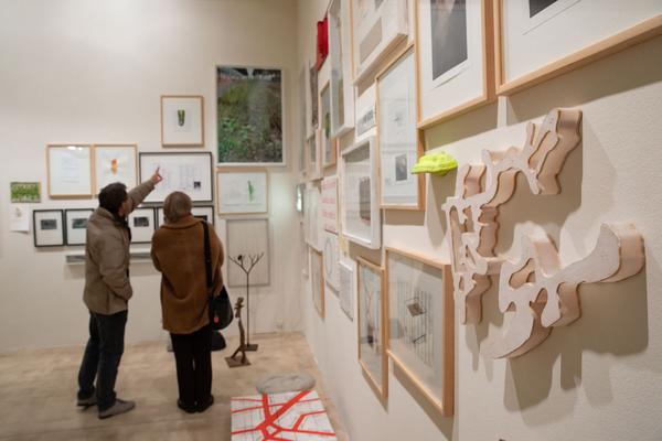 Galerie Krinzinger: Lois Weinberger - Die Rückseite der Landschaft (20.11.2018 - 19.1.2019) https://esel.at/termin/99065/lois-weinberger-die-ruckseite-der-landschaft | Foto: eSeL Foto: eSeL.at - Lorenz Seidler