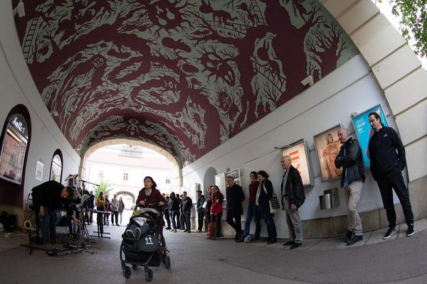 Kunstraum Niederösterreich: Magic Gathering - Diskussion (13.4.2018) http://www.kunstraum.net/de/ausstellungen/54-magic-gathering | Foto: eSeL Foto: eSeL.at - Lorenz Seidler