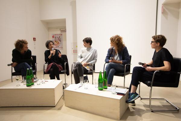 Kunstraum Niederösterreich: Magic Gathering - Diskussion (13.4.2018) http://www.kunstraum.net/de/ausstellungen/54-magic-gathering | Foto: eSeL Foto: eSeL.at - Lorenz Seidler