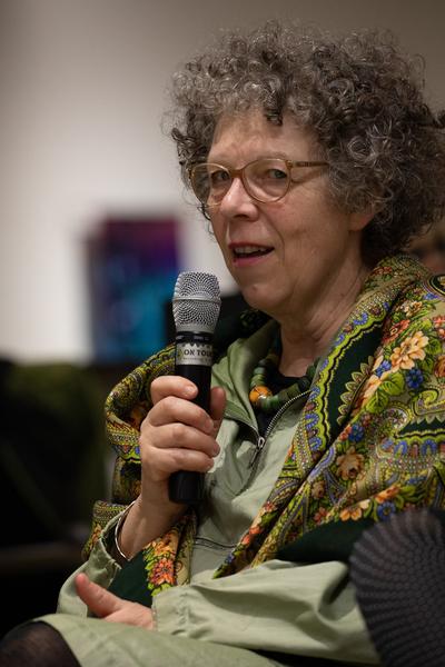 Kunstraum Niederösterreich: Magic Gathering - Diskussion (13.4.2018) http://www.kunstraum.net/de/ausstellungen/54-magic-gathering | Foto: eSeL Foto: eSeL.at - Lorenz Seidler