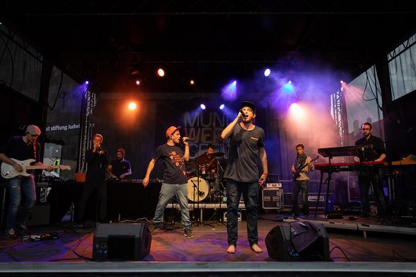 MQ SommerÖffnung: Mundwerk Crew Konzert (Innenhof, 17.5.2018) http://mqw.at/sommer | Foto: eSeL Foto: eSeL.at - Lorenz Seidler
