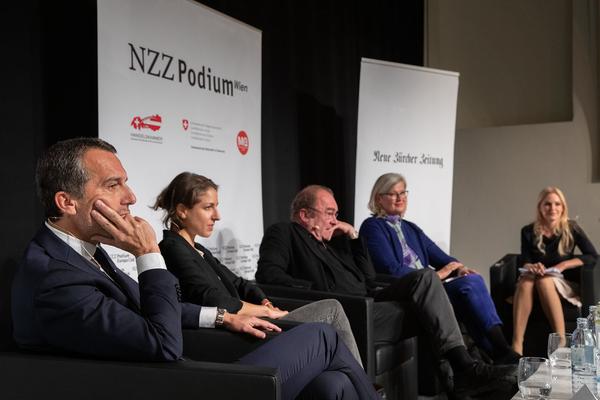 MuseumsQuartier Wien: NZZ Podium - Demokratie (22.10.2018, MQ Ovalhalle) https://podium-berlin.nzz.ch/event/demokratie-2 | Foto: eSeL Foto: eSeL.at - Lorenz Seidler