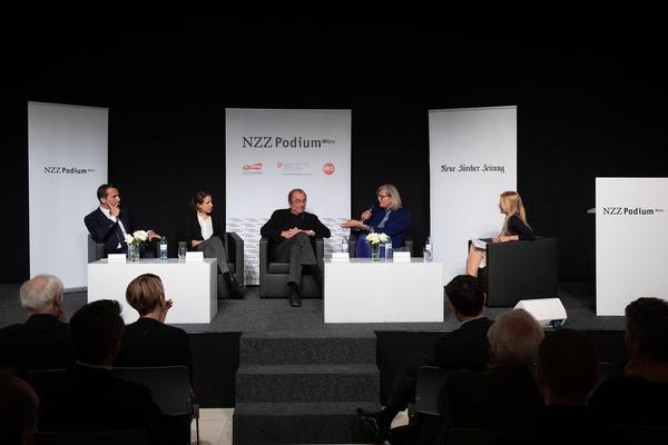 MuseumsQuartier Wien: NZZ Podium - Demokratie (22.10.2018, MQ Ovalhalle) https://podium-berlin.nzz.ch/event/demokratie-2 | Foto: eSeL Foto: eSeL.at - Lorenz Seidler
