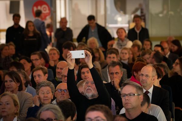 MuseumsQuartier Wien: NZZ Podium - Demokratie (22.10.2018, MQ Ovalhalle) https://podium-berlin.nzz.ch/event/demokratie-2 | Foto: eSeL Foto: eSeL.at - Lorenz Seidler