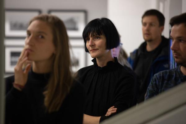 das weisse haus: Eröffnungen „Oh…fabelhaft“ & „One Day You Will Miss Me“ - Julia Gaisbacher (Eröffnung: 24.9.2018) http://w.dasweissehaus.at | Foto: eSeL Foto: eSeL.at - Lorenz Seidler