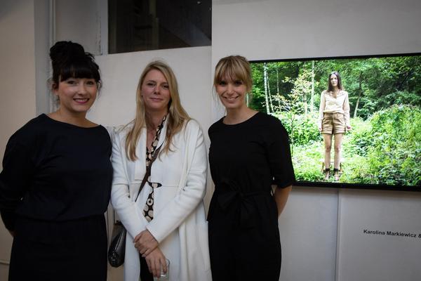 das weisse haus: Eröffnungen „Oh…fabelhaft“ & „One Day You Will Miss Me“ - Julia Gaisbacher (Eröffnung: 24.9.2018) http://w.dasweissehaus.at | Foto: eSeL Foto: eSeL.at - Lorenz Seidler