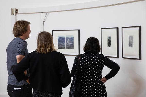 das weisse haus: Eröffnungen „Oh…fabelhaft“ & „One Day You Will Miss Me“ - Julia Gaisbacher (Eröffnung: 24.9.2018) http://w.dasweissehaus.at | Foto: eSeL Foto: eSeL.at - Lorenz Seidler