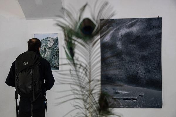 das weisse haus: Eröffnungen „Oh…fabelhaft“ & „One Day You Will Miss Me“ - Julia Gaisbacher (Eröffnung: 24.9.2018) http://w.dasweissehaus.at | Foto: eSeL Foto: eSeL.at - Lorenz Seidler