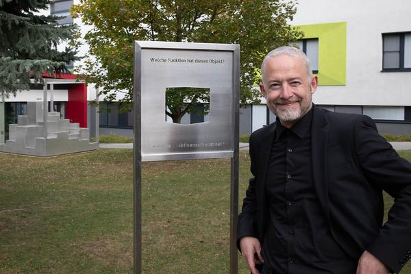 Kunst im öffentlichen Raum Niederösterreich: Bernd Haberl & Sissi Makovec  - Perspektiven auf Kunst. Präsentation () http://publicart.at/de/kalender/?pid=966 | Foto: eSeL Foto: eSeL.at - Lorenz Seidler