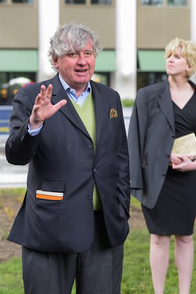 Philipphof Parkside - Glaube Siedlung Hoffnung (17.5. -1.6.2018, Eröffnung) https://www.barbara-ungepflegt.com/arbeiten/philipphof-parkside | Foto: eSeL.at - Joanna Pianka Foto: eSeL.at - Joanna Pianka