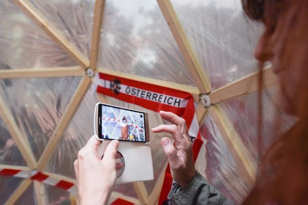 Philipphof Parkside - Glaube Siedlung Hoffnung (17.5. -1.6.2018, Eröffnung) https://www.barbara-ungepflegt.com/arbeiten/philipphof-parkside | Foto: eSeL.at - Joanna Pianka Foto: eSeL.at - Joanna Pianka