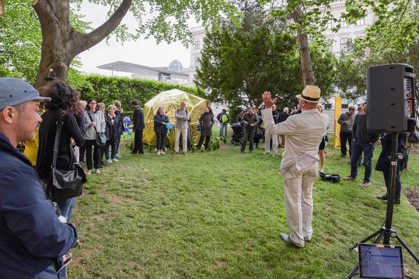 Philipphof Parkside - Glaube Siedlung Hoffnung (17.5. -1.6.2018, Eröffnung) https://www.barbara-ungepflegt.com/arbeiten/philipphof-parkside | Foto: eSeL.at - Joanna Pianka Foto: eSeL.at - Joanna Pianka