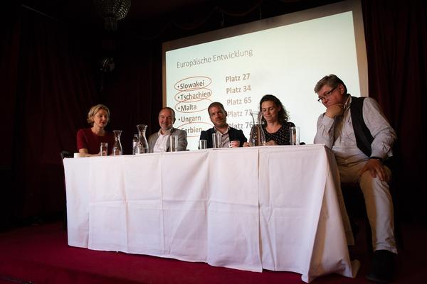 Open Space Diskussion: Quo Vadis Pressefreiheit (Österr. Gesellschaft für Kulturpolitik SPÖ @ Volkstheater Rote Bar, 6.5.2018) http://www.kulturpolitik.at/quo-vadis-pressefreiheit-6-mai-1700-uhr | Foto: eSeL Foto: eSeL.at - Lorenz Seidler