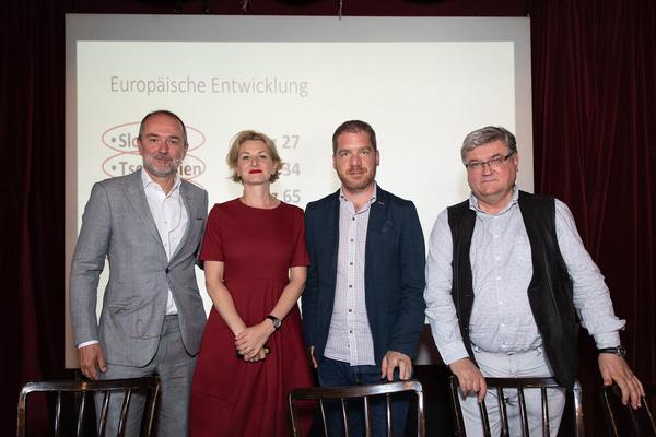 Open Space Diskussion: Quo Vadis Pressefreiheit (Österr. Gesellschaft für Kulturpolitik SPÖ @ Volkstheater Rote Bar, 6.5.2018) http://www.kulturpolitik.at/quo-vadis-pressefreiheit-6-mai-1700-uhr | Foto: eSeL Foto: eSeL.at - Lorenz Seidler