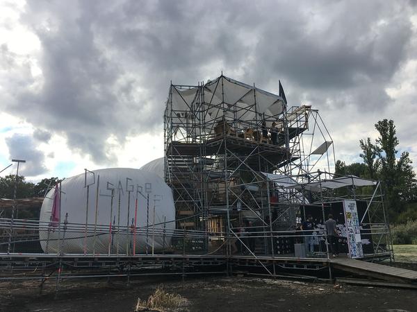 Raumlabor Berlin: Floating University  - Final Weekend (15 & 16.9.2018, Berlin Tempelhof) http://www.floatinguniversity.org | Foto: eSeL