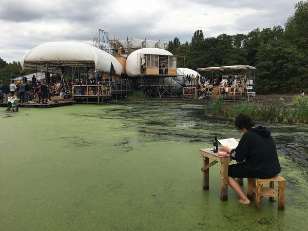 Raumlabor Berlin: Floating University  - Final Weekend (15 & 16.9.2018, Berlin Tempelhof) http://www.floatinguniversity.org | Foto: eSeL