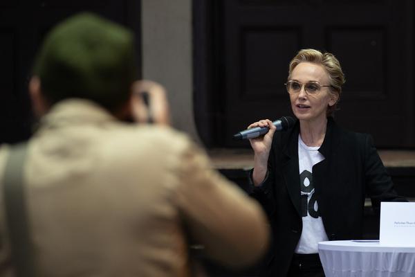 Renate Bertlmann - Pressekonferenz  Austrian Pavillon @ La Biennale di Venezia (Semperdepot, 8.5.2018) http://biennalearte.at | Foto: eSeL Foto: eSeL.at - Lorenz Seidler