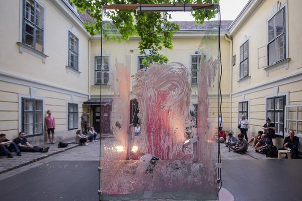 Volkskundemuseum: ¡Rezolution! Eine last exit-Performance (7.6.2018) https://www.volkskundemuseum.at | Foto: eSeL.at - Joanna Pianka Foto: eSeL.at - Joanna Pianka