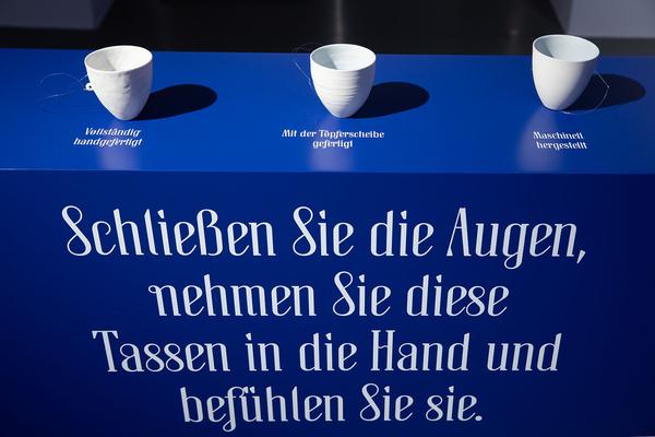 MAK: Sagmeister / Walsh - BEAUTY (24.10. - 31.3.2018, Presserundgang)https://www.mak.at/sagmeister_walsh | Foto: eSeL Foto: eSeL.at - Lorenz Seidler