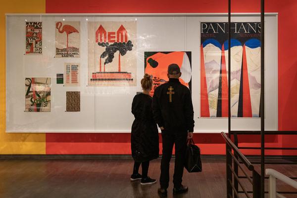 MAK: Sagmeister / Walsh - BEAUTY (24.10. - 31.3.2018, Presserundgang)https://www.mak.at/sagmeister_walsh | Foto: eSeL Foto: eSeL.at - Lorenz Seidler