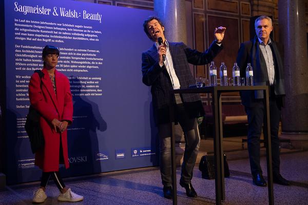 MAK: Sagmeister / Walsh - BEAUTY (24.10. - 31.3.2018, Presserundgang)https://www.mak.at/sagmeister_walsh | Foto: eSeL Foto: eSeL.at - Lorenz Seidler