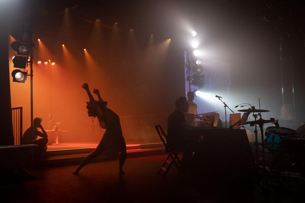 WUK: Saint Genet - A Modern history in a continous present (7.6. - 9.6.2018) https://esel.at/termin/96627 | Foto: eSeL Foto: eSeL.at - Lorenz Seidler