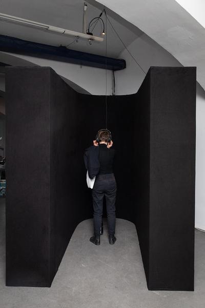 das weisse haus: joechlTRAGSEILER - Louvre Lover (11.04. – 05.05.2018, Eröffnung) https://esel.at/termin/95755 | Foto: eSeL Foto: eSeL.at - Lorenz Seidler