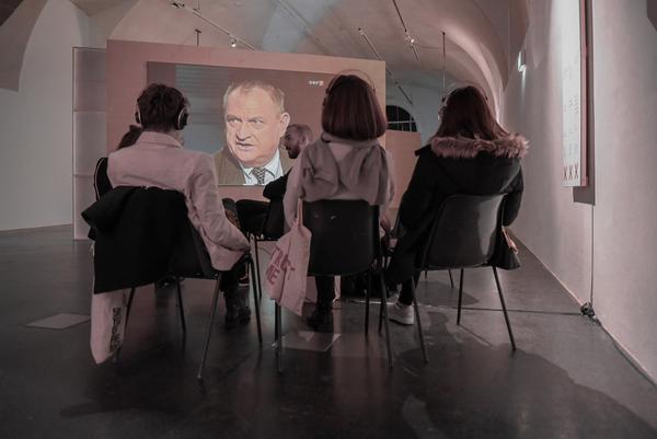 frei_raum Q21: Shaping Democracy - the republic in 24 frames per century (22.03. - 03.06.2018) https://esel.at/termin/95431 |Foto: eSeL - Joanna Pianka Foto: eSeL.at - Joanna Pianka