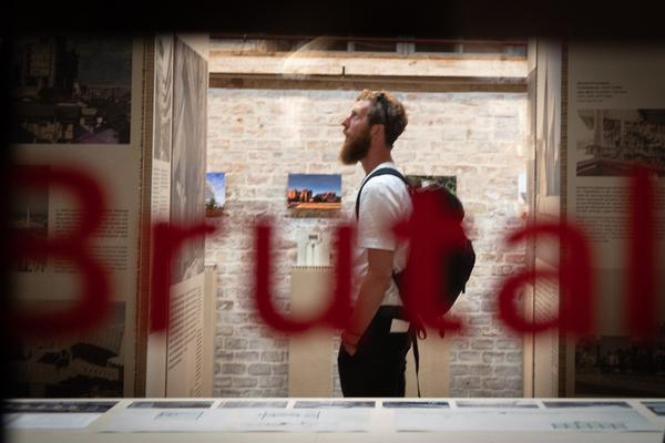 AzW Architekturzentrum Wien: SOS Brutalismus - Rettet die Betonmonster! (3.5. - 6.8.2018, Eröffnung) https://www.azw.at/de/termin/sos-brutalismus | Foto: eSeL Foto: eSeL.at - Lorenz Seidler